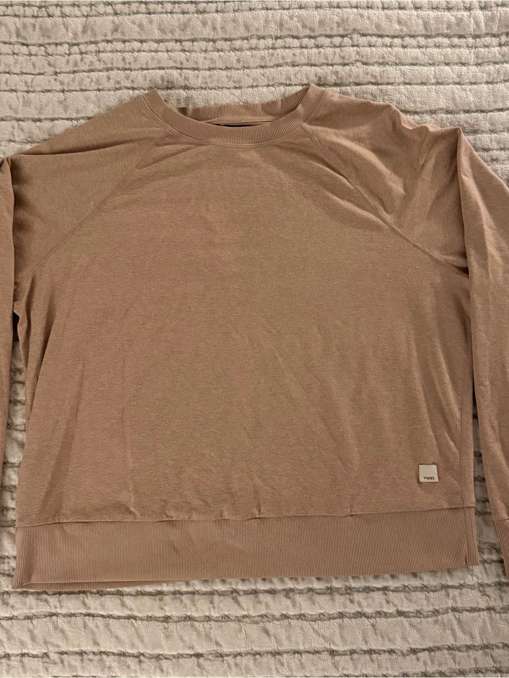 VUORI Woman’s Long Sleeve Halo Crew